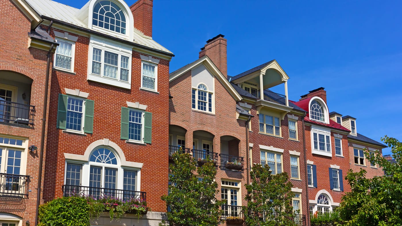 Luxury homes in Old Town Alexandria